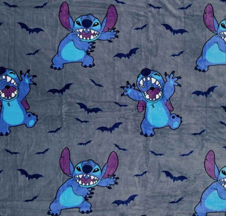 Disney Stitch Halloween Decke 152x178cm