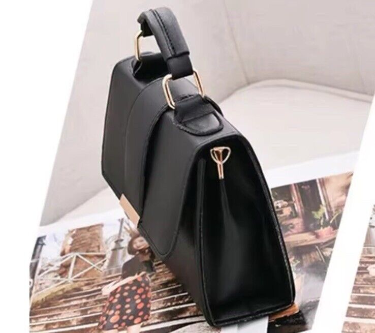 Women's Modern Black Shoulder Bag