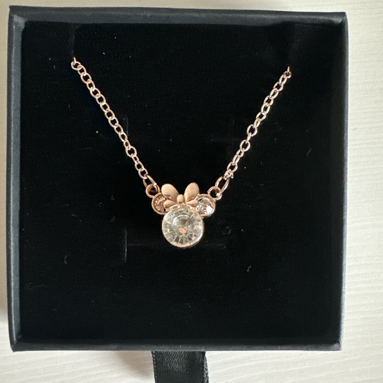 Minnie Maus Kette Inklusive Box