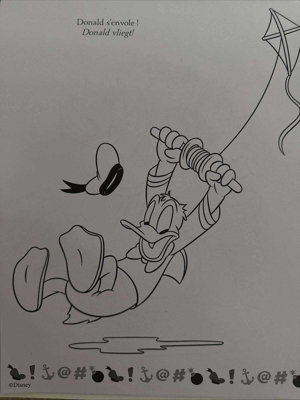 Livre de coloriage Mickey et ses amis Super Sticker &amp; Color