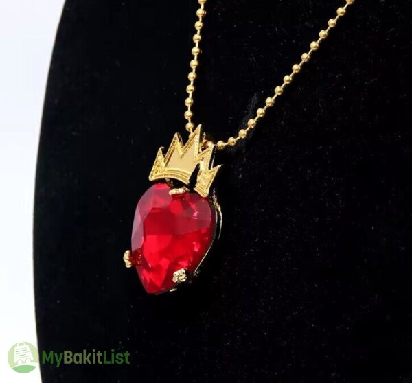 Disney Evil Queen Heart Crown Necklace 👑 (Descendants ~ Evie)